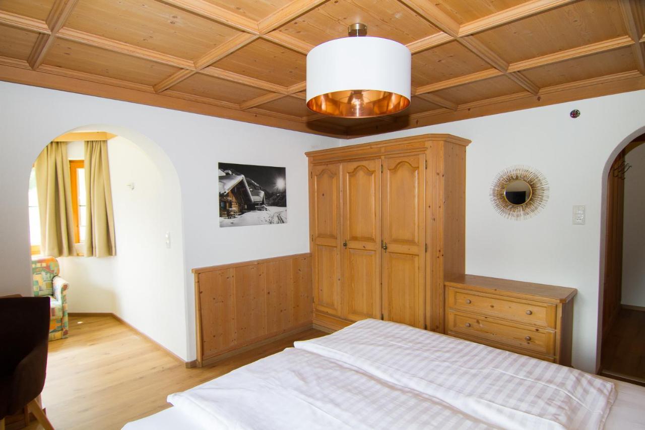 Haus Am Sonnenhang Finkenberg Eksteriør billede